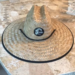 O’Neill straw hat